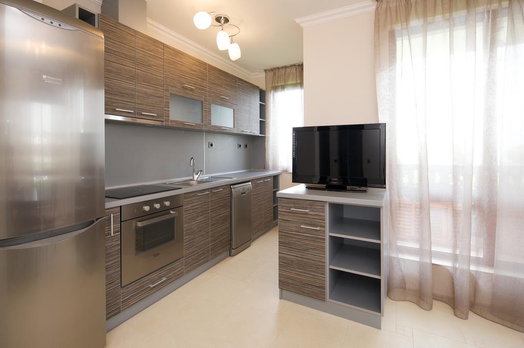 Mars Apartments In Tryavna Beach Complex Sveti Vlas Exterior photo